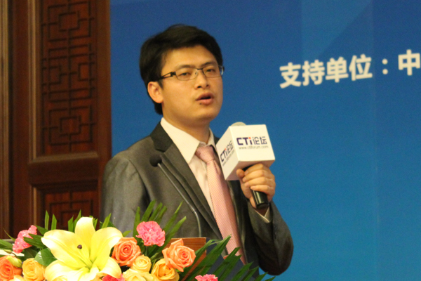 �����h(yu��n)��ͨ�ż��g(sh��)���޹�˾�߼�(j��)�a(ch��n)Ʒ��(j��ng)�폈Ӣ��