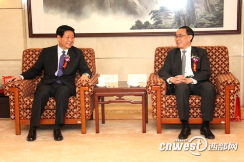 ���ʡί����ӛ��ʡ�L�w�����c�Ї�(li��n)ͨ������(j��ng)��������ͨ����